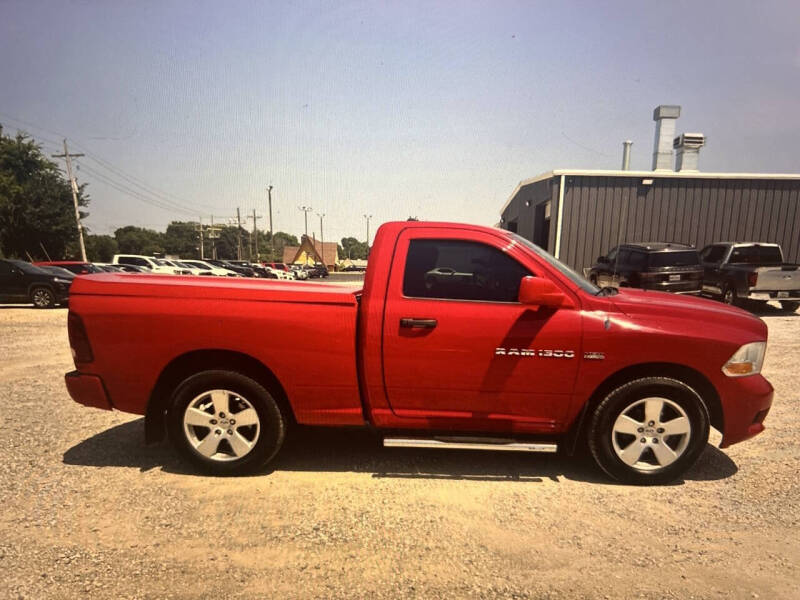 2012 RAM 1500 ST