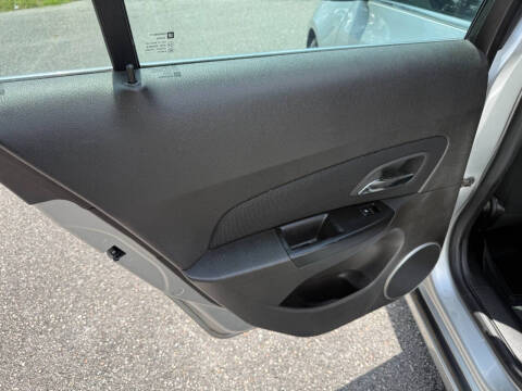 2011 Chevrolet Cruze LT Fleet