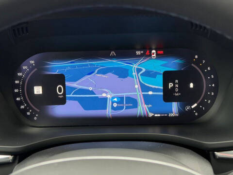2023 Volvo XC60 B5 Plus Dark Theme