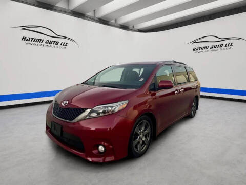 2017 Toyota Sienna SE Premium 8-Passenger
