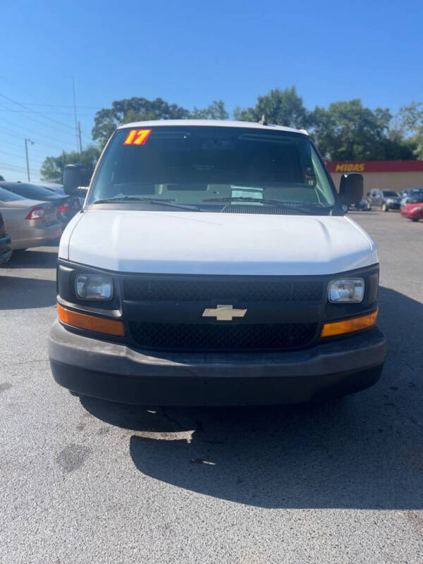 2017 Chevrolet Express 2500