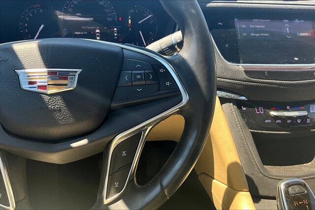 2017 Cadillac XT5 Luxury