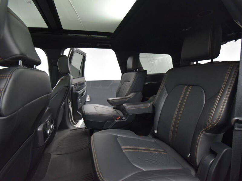 2024 Ford Expedition Platinum