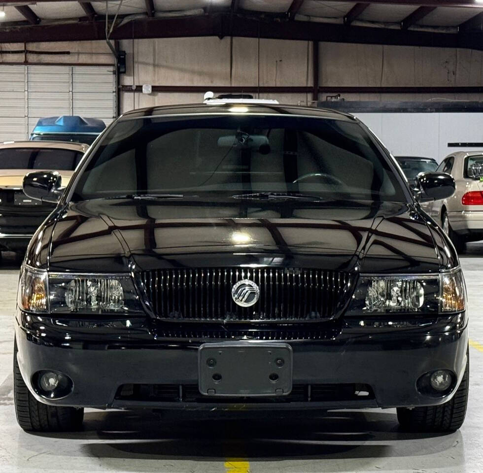 2003 Mercury Marauder for sale at Carnival Car Company in Victoria, TX