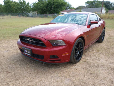 2014 Ford Mustang for sale at LA PULGA DE AUTOS in Dallas TX