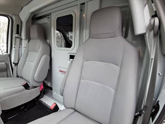 2025 Ford E-Series