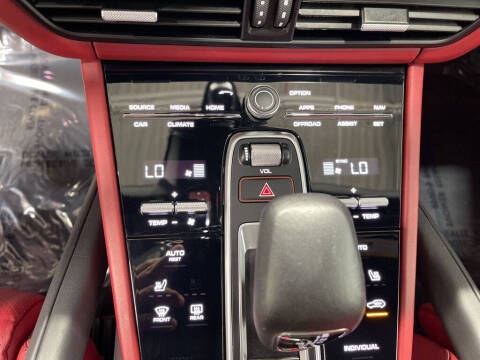 2022 Porsche Cayenne