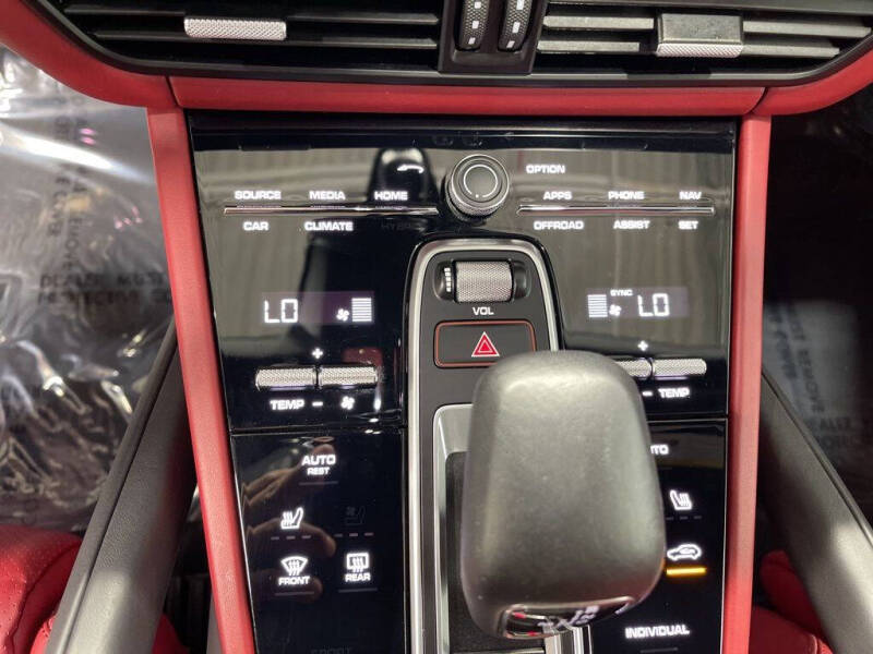 2022 Porsche Cayenne