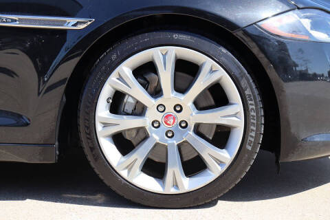 2016 Jaguar XJL Portfolio