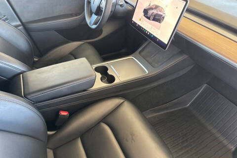 2024 Tesla Model Y Long Range