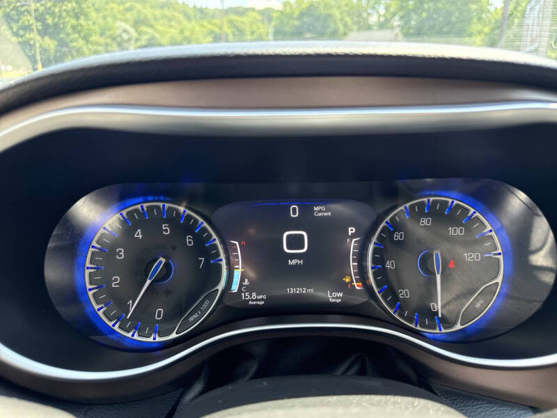 2017 Chrysler Pacifica Touring-L Plus