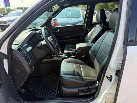 2010 Ford Escape Limited