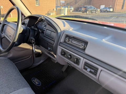 1996 Ford F-150 XL