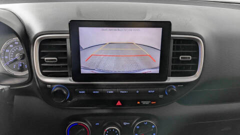 2021 Hyundai Venue SE