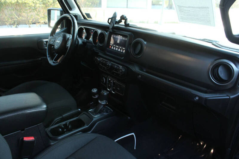 2021 Jeep Gladiator