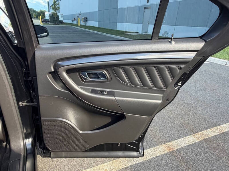2018 Ford Taurus SHO