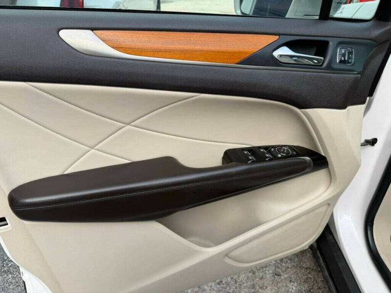 2018 Lincoln MKC Select