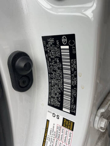 2022 Toyota Corolla LE