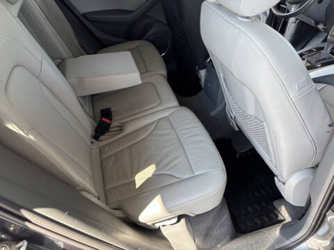 2016 Audi Q5 2.0T quattro Premium Plus