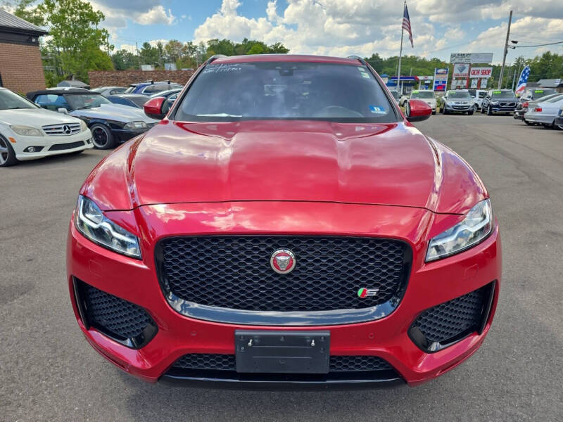 2018 Jaguar F-PACE S