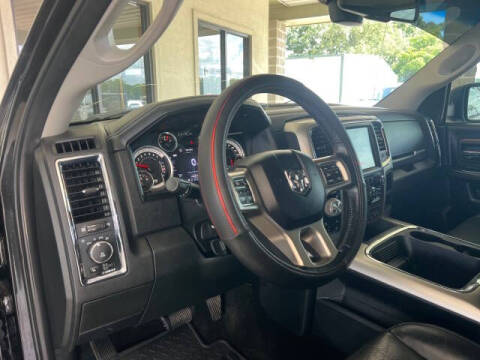 2016 RAM 1500 Laramie