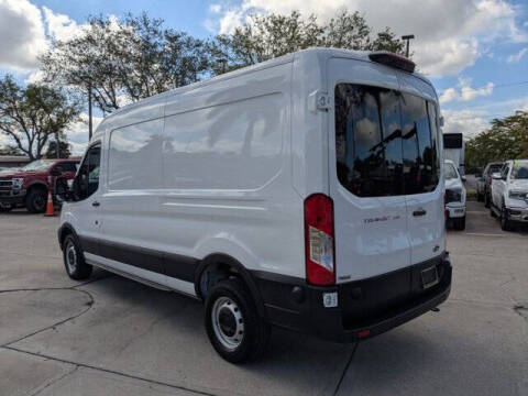 2025 Ford Transit 250