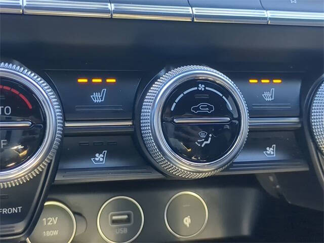 2023 Genesis G70