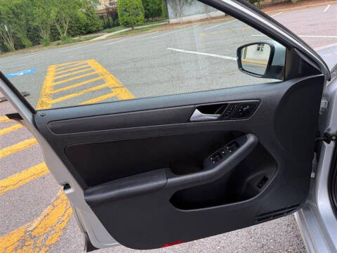 2012 Volkswagen Jetta