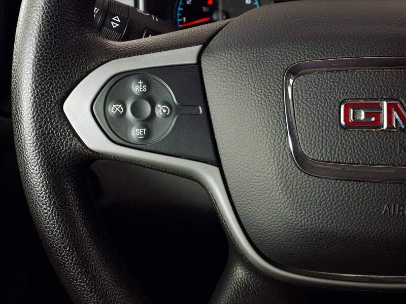 2021 GMC Canyon Elevation Standard