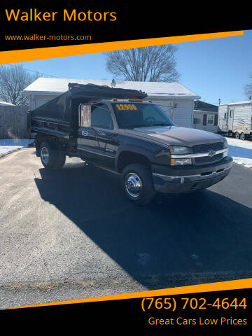 2004 Chevrolet Silverado 3500 for sale at Walker Motors in Muncie IN