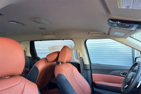 2026 Kia Carnival Hybrid EX