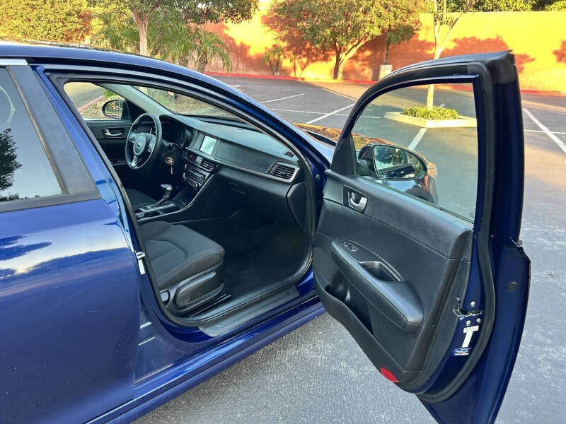 2018 Kia Optima LX