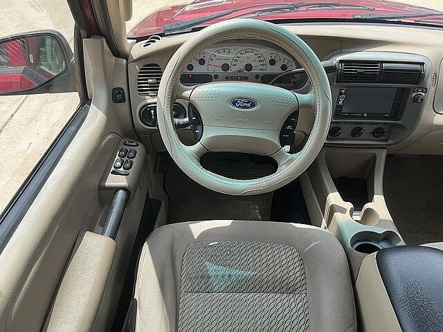 2005 Ford Explorer Sport Trac