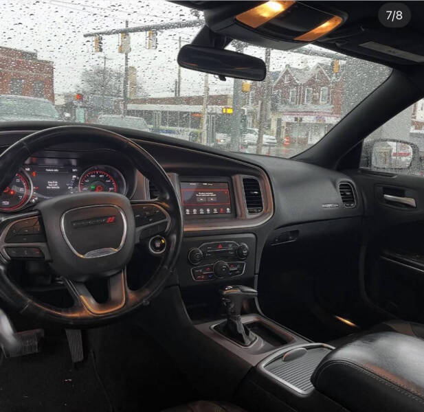 2019 Dodge Charger SXT