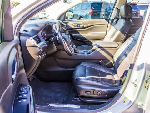 2019 GMC Acadia SLT-1