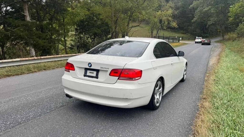 2010 BMW 3 Series 328i