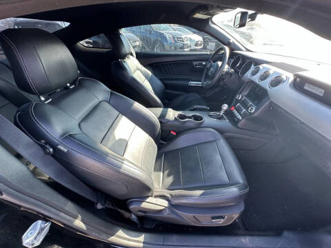 2017 Ford Mustang GT Premium