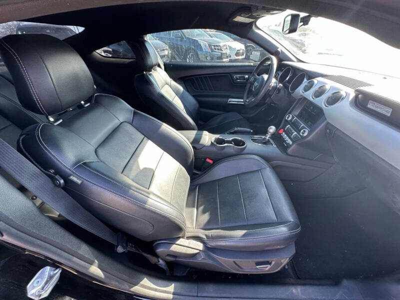 2017 Ford Mustang GT Premium