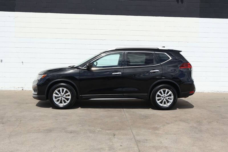 2018 Nissan Rogue SV