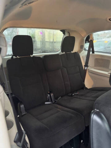 2017 Dodge Grand Caravan SE