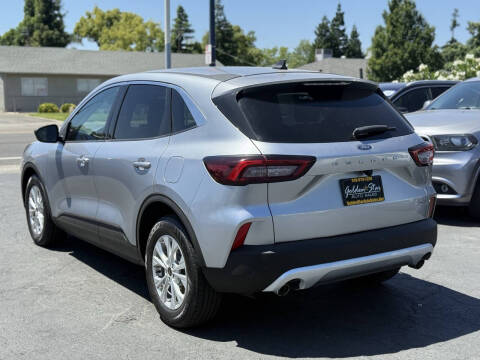 2023 Ford Escape Hybrid Active