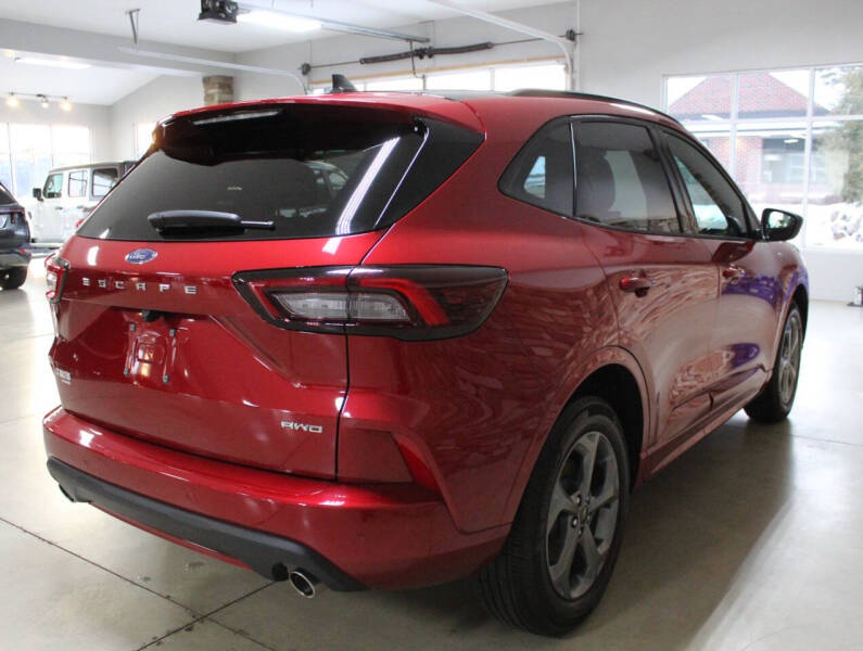 2023 Ford Escape ST-Line