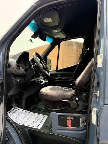 2019 Mercedes-Benz Sprinter 2500