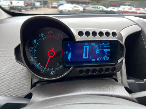 2015 Chevrolet Sonic LT Auto