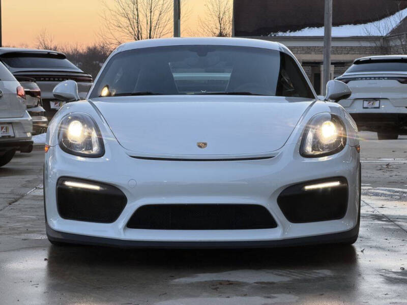 2016 Porsche Cayman GT4