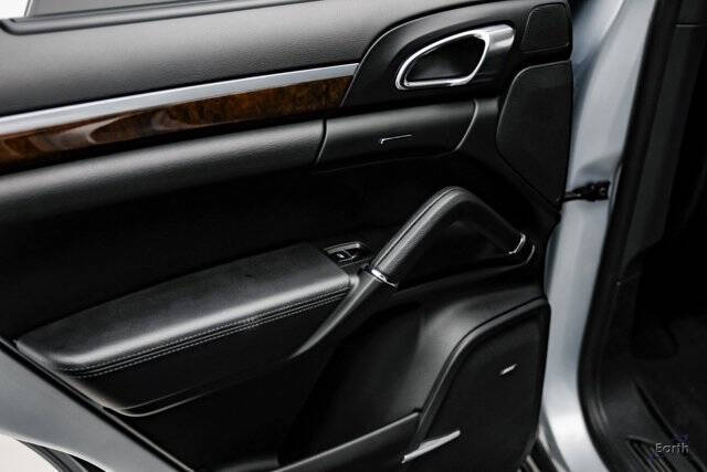 2017 Porsche Cayenne S