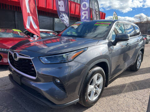 2022 Toyota Highlander for sale at Duke City Auto LLC in Gallup NM