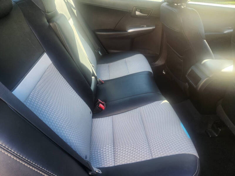 2012 Toyota Camry SE