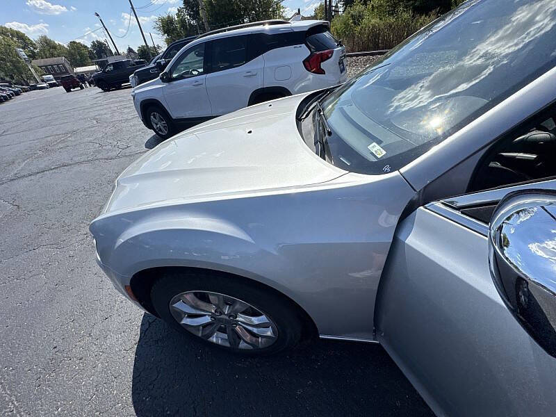 2019 Chrysler 300 Limited