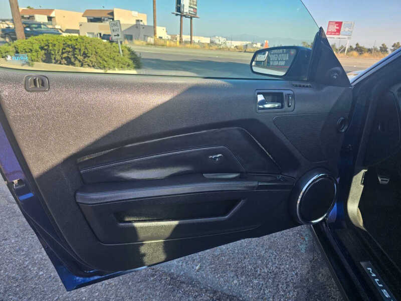 2011 Ford Mustang GT Premium